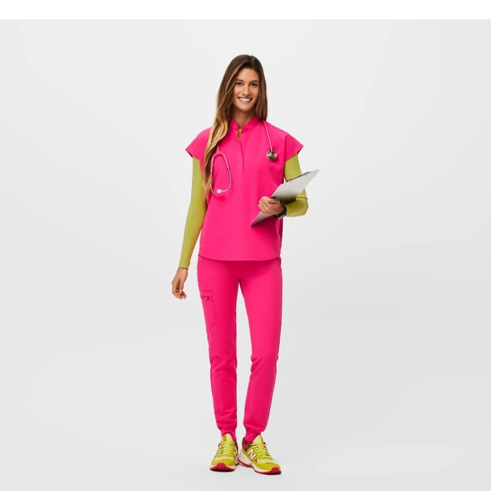 Figs scrubs